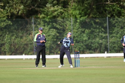 270625  Glamorgan Women v Sussex Sharks, Vitality Blast Women League Two South - Gemma Porter of Glamorgan Women bowls