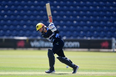 100525 - Glamorgan Women v Sussex Sharks Women, T20 Vitality Blast Women’s County Cup - Daisy Jeanes of Glamorgan Women batting