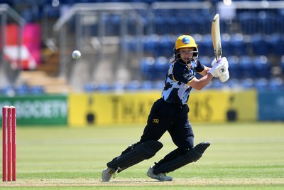 100525 - Glamorgan Women v Sussex Sharks Women, T20 Vitality Blast Women’s County Cup - Bethan Gammon of Glamorgan Women batting