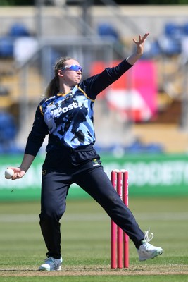 100525 - Glamorgan Women v Sussex Sharks Women, T20 Vitality Blast Women’s County Cup - Gemma Porter of Glamorgan Women bowling