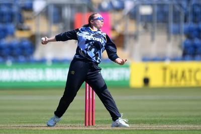 100525 - Glamorgan Women v Sussex Sharks Women, T20 Vitality Blast Women’s County Cup - Gemma Porter of Glamorgan Women bowls the ball to dismiss Talitha Stanley of Sussex Women