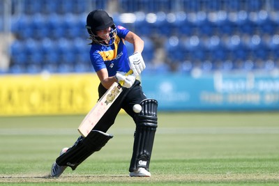 100525 - Glamorgan Women v Sussex Sharks Women, T20 Vitality Blast Women’s County Cup - Lottie Curling of Sussex Women batting