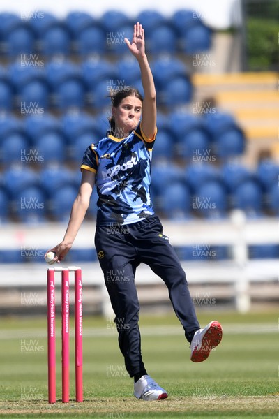 100525 - Glamorgan Women v Sussex Sharks Women, T20 Vitality Blast Women’s County Cup - Eve Jackson of Glamorgan Women bowling