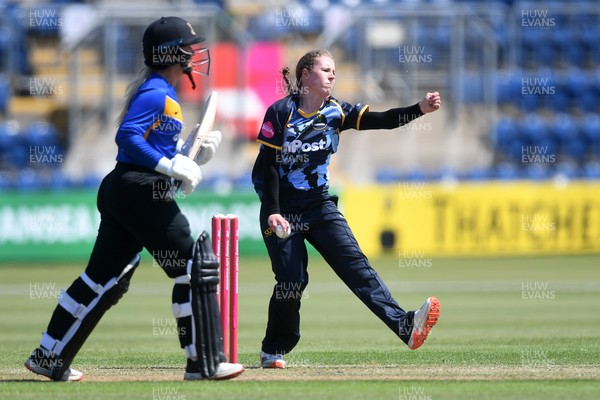 100525 - Glamorgan Women v Sussex Sharks Women, T20 Vitality Blast Women’s County Cup - Gemma Porter of Glamorgan Women bowling