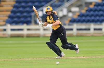 190425 - Glamorgan Women v Sussex Sharks, Metro Bank One Day Cup - Gemma Porter of Glamorgan Women