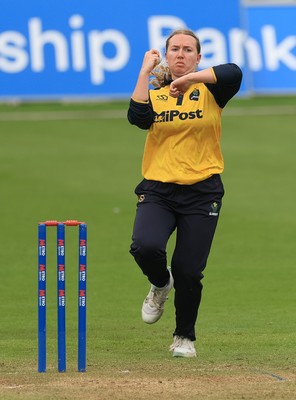 190425 - Glamorgan Women v Sussex Sharks, Metro Bank One Day Cup - Gemma Porter of Glamorgan Women bowls