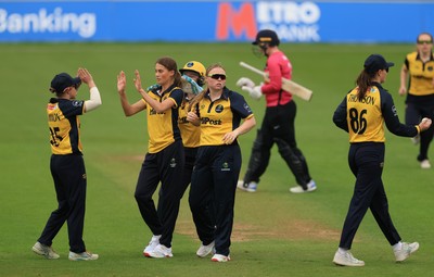 190425 - Glamorgan Women v Sussex Sharks, Metro Bank One Day Cup - Glamorgan Women celebrate taking the wicket of Jazz Westley of Sussex Sharks