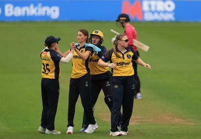 190425 - Glamorgan Women v Sussex Sharks, Metro Bank One Day Cup - Glamorgan Women celebrate taking the wicket of Jazz Westley of Sussex Sharks