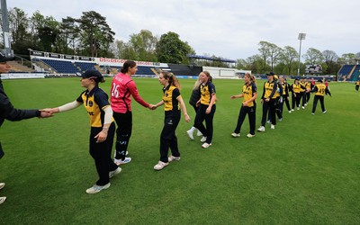 190425 - Glamorgan Women v Sussex Sharks, Metro Bank One Day Cup - Players congratulate each other at the end of the match