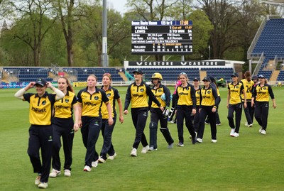 190425 - Glamorgan Women v Sussex Sharks, Metro Bank One Day Cup - Glamorgan Women players leave the pitch at the end of the match after their historic win over Sussex Sharks