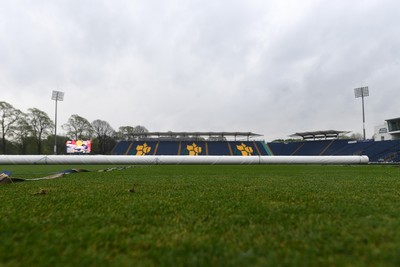 190425 - Glamorgan Women v Sussex Women - Metro Bank One Day Cup - The start of play is delayed at Sophia Gardens due to poor weather from the night before