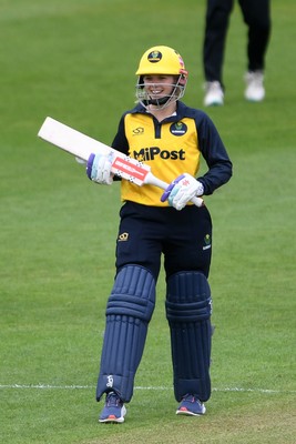 190425 - Glamorgan Women v Sussex Women - Metro Bank One Day Cup - Daisy Jeanes of Glamorgan Women batting