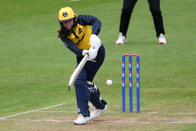 190425 - Glamorgan Women v Sussex Women - Metro Bank One Day Cup - Bea Ellis of Glamorgan Women batting