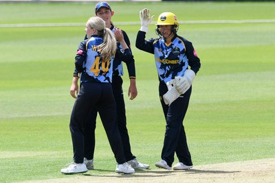 050726 - Glamorgan Women v Worcestershire Rapids Women - Vitality Blast Women League 2 - Lucy Harris of Worcestershire is run out by Bethan Gammon and Megan Sturge of Glamorgan Women