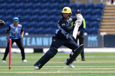 050726 - Glamorgan Women v Worcestershire Rapids Women - Vitality Blast Women League 2 - Lauren Parfitt of Glamorgan Women hits 50