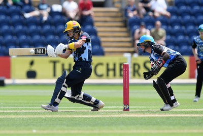 050726 - Glamorgan Women v Worcestershire Rapids Women - Vitality Blast Women League 2 - Bethan Gammon of Glamorgan Women batting