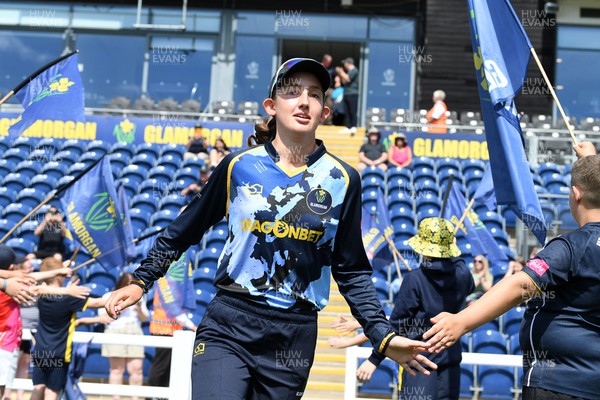 050726 - Glamorgan Women v Worcestershire Rapids Women - Vitality Blast Women League 2 - Glamorgan players run out at the start of the match
