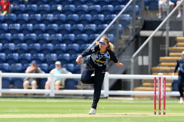 050726 - Glamorgan Women v Worcestershire Rapids Women - Vitality Blast Women League 2 - Gemma Porter of Glamorgan Women bowls the ball to dismiss Sanya Khurana of Worcestershire