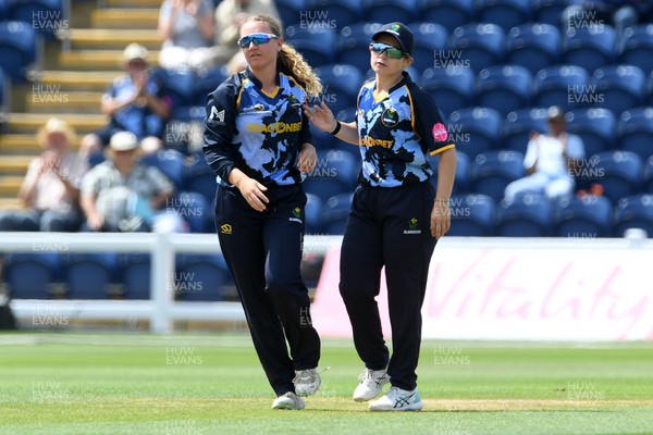 050726 - Glamorgan Women v Worcestershire Rapids Women - Vitality Blast Women League 2 - Gemma Porter of Glamorgan Women bowls the ball to dismiss Sanya Khurana of Worcestershire