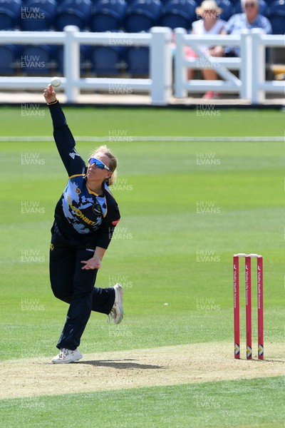 050726 - Glamorgan Women v Worcestershire Rapids Women - Vitality Blast Women League 2 - Gemma Porter of Glamorgan Women