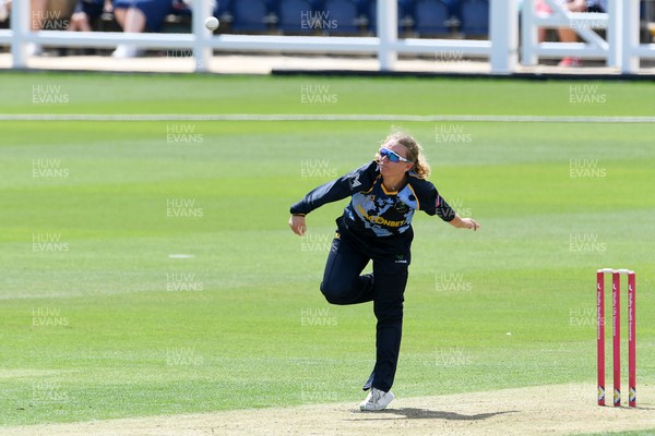 050726 - Glamorgan Women v Worcestershire Rapids Women - Vitality Blast Women League 2 - Gemma Porter of Glamorgan Women