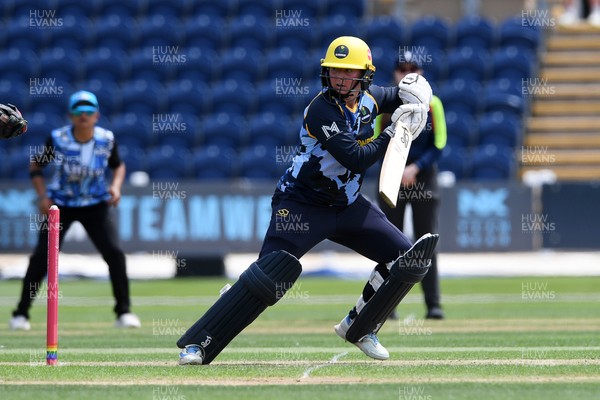 050726 - Glamorgan Women v Worcestershire Rapids Women - Vitality Blast Women League 2 - Lauren Parfitt of Glamorgan Women hits 50