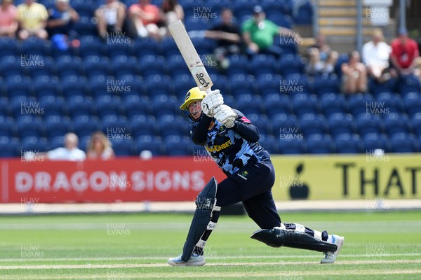 050726 - Glamorgan Women v Worcestershire Rapids Women - Vitality Blast Women League 2 - Lauren Parfitt of Glamorgan Women batting