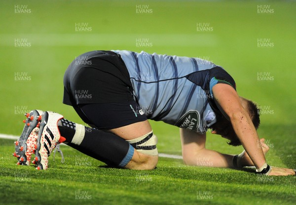 011217 - Glasgow Warriors v Cardiff Blues - Guinness PRO14 -  Cardiff lock Macauley Cook drops to his knees injured