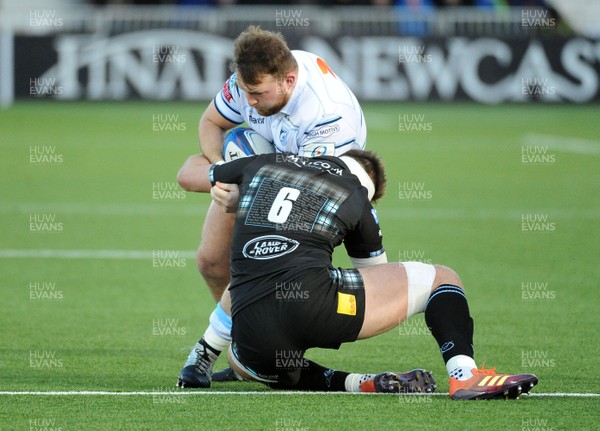 120119 - Glasgow Warriors v Cardiff Blues - Guinness PRO14 -  Dillon Lewis of Cardiff drives into Ryan Wilson 
