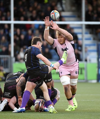 080526 - Glasgow Warriors v Cardiff Rugby - United Rugby Championship - Josh McNally of Cardiff attempts to charge down the kick of George Horne of Glasgow 
