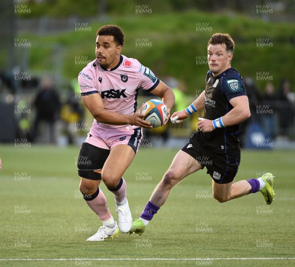 080526 - Glasgow Warriors v Cardiff Rugby - United Rugby Championship - Ben Thomas of Cardiff 