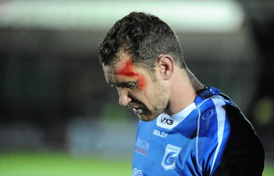 290918 - Glasgow Warriors v Dragons - Guinness PRO14 -  Adam Warren of Dragons stands dejected at the end of the match