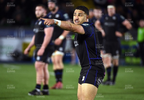 111025 - Glasgow Warriors v Dragons RFC - United Rugby Championship - Sione Tuipulotu of Glasgow Warriors