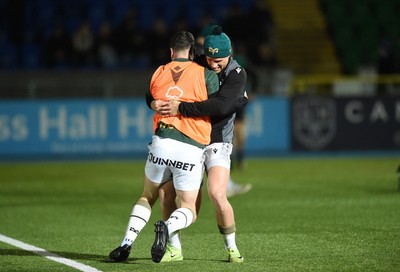 010325 - Glasgow Warriors v Ospreys - United Rugby Championship - Opreys players during the warm up