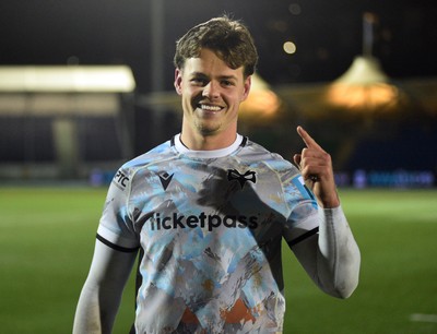 010325 - Glasgow Warriors v Ospreys - United Rugby Championship - Jack Walsh of Ospreys celebrates after kicking a last minute penalty to win the match 31-32