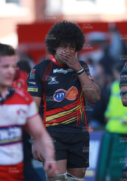 13.03.11 Gloucester v Dragons - LV=Cup Semi-final - Gloucester's Toby Faletau is dejected as he leaves the field. 