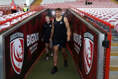 270425 - Gloucester Rugby v Exeter Chiefs - Premiership - Dafydd Jenkins of Exeter Chiefs arrives at the stadium