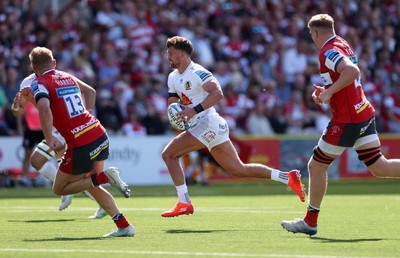 270425 - Gloucester Rugby v Exeter Chiefs - Premiership - Henry Slade of Exeter Chiefs 