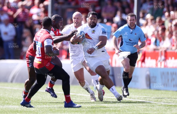 270425 - Gloucester Rugby v Exeter Chiefs - Premiership - Scott Sio of Exeter Chiefs makes a break