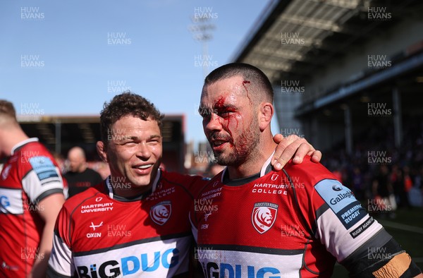 270425 - Gloucester Rugby v Exeter Chiefs - Premiership - Lewis Ludlow of Gloucester with a heavily cut eye at full time