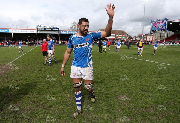 090416 - Gloucester v Newport Gwent Dragons - European Rugby Challenge Cup Quarter Final - Taulupe Faletau of Newport Gwent Dragons celebrates the victory