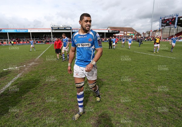 090416 - Gloucester v Newport Gwent Dragons - European Rugby Challenge Cup Quarter Final - Taulupe Faletau of Newport Gwent Dragons celebrates the victory