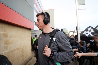 120424 - Gloucester v Ospreys - European Challenge Cup Quarter Final - Adam Beard of Ospreys arrives at the stadium