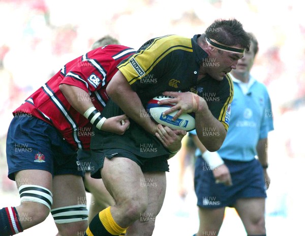 310503 - Gloucester v Wasps - Zurich Premiership Final - Wasps Prop Craig Dowd charges forward