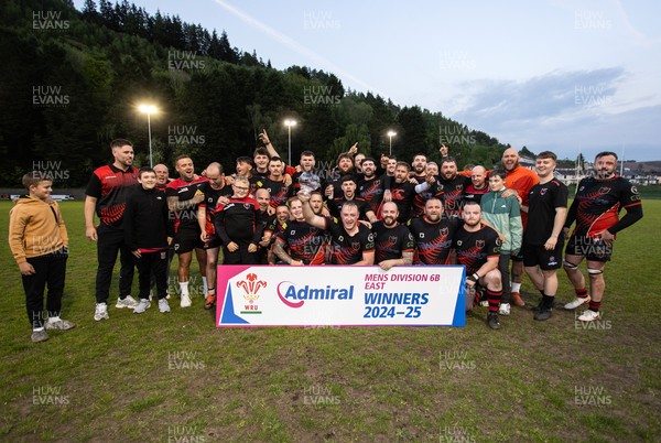 070525 - Glyncoch RFC Presentation - Admiral National League 6 East B - 