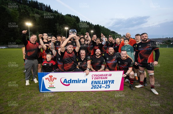 070525 - Glyncoch RFC Presentation - Admiral National League 6 East B - 
