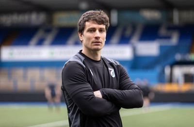 080424 - Picture shows new Cardiff Rugby signing Gonzalo Bertranou in training today