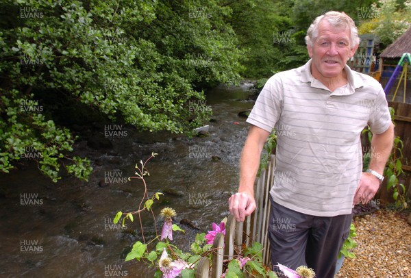 15.06.07 - Graham Price - Ex-British Lions, Wales and Pontypool rugby player, Graham Price at his home in Pontypool, after being told he has been awarded an MBE 