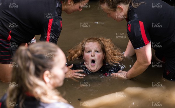 150722 - Wales Women’s rugby squad training session at The Green Mile, Cardiff - Cara Hope prepares for the submersion pool