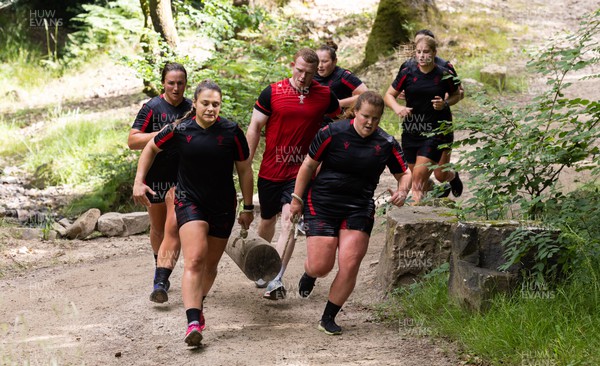 150722 - Wales Women’s rugby squad training session at The Green Mile, Cardiff - The Wales Women rugby squad train on the Green Mile course by completing the course in the woods near Cardiff carrying a log